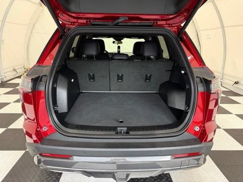New 2026 Chevrolet Equinox ACTIV AWD/4WD image 4
