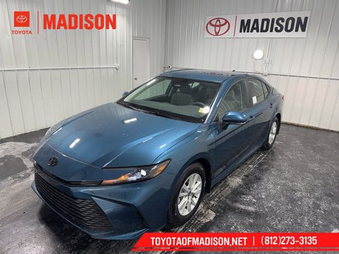 New 2026 Toyota Camry LE w/ Convenience Package image 1