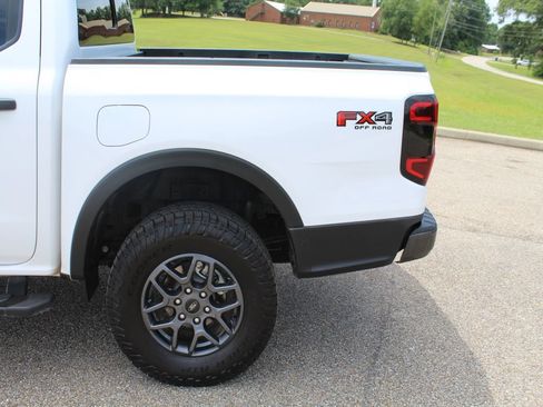 Used 2025 Ford Ranger XLT w/ FX4 Off-Road Package AWD/4WD image 10