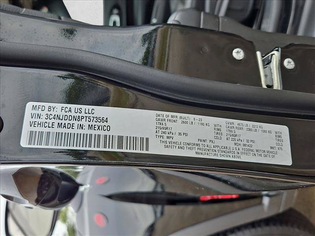 Used 2023 Jeep Compass Trailhawk AWD/4WD image 23