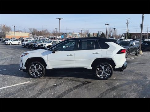 Used 2025 Toyota RAV4 XSE w/ Premium Package image 5