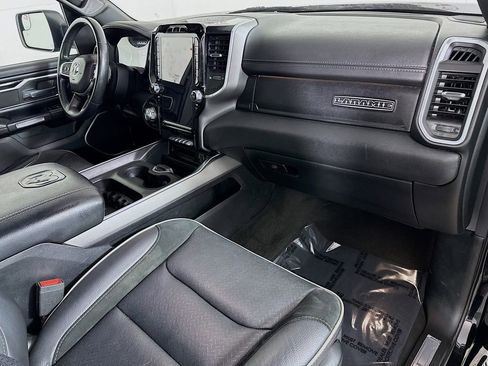 Used 2020 RAM 1500 Laramie AWD/4WD image 29