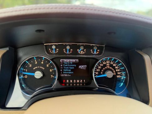 Used 2013 Ford F150 King Ranch w/ King Ranch Luxury Pkg AWD/4WD image 21