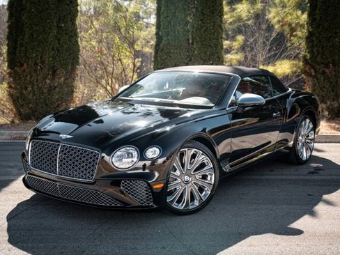 Used 2021 Bentley Continental GT Mulliner image 19