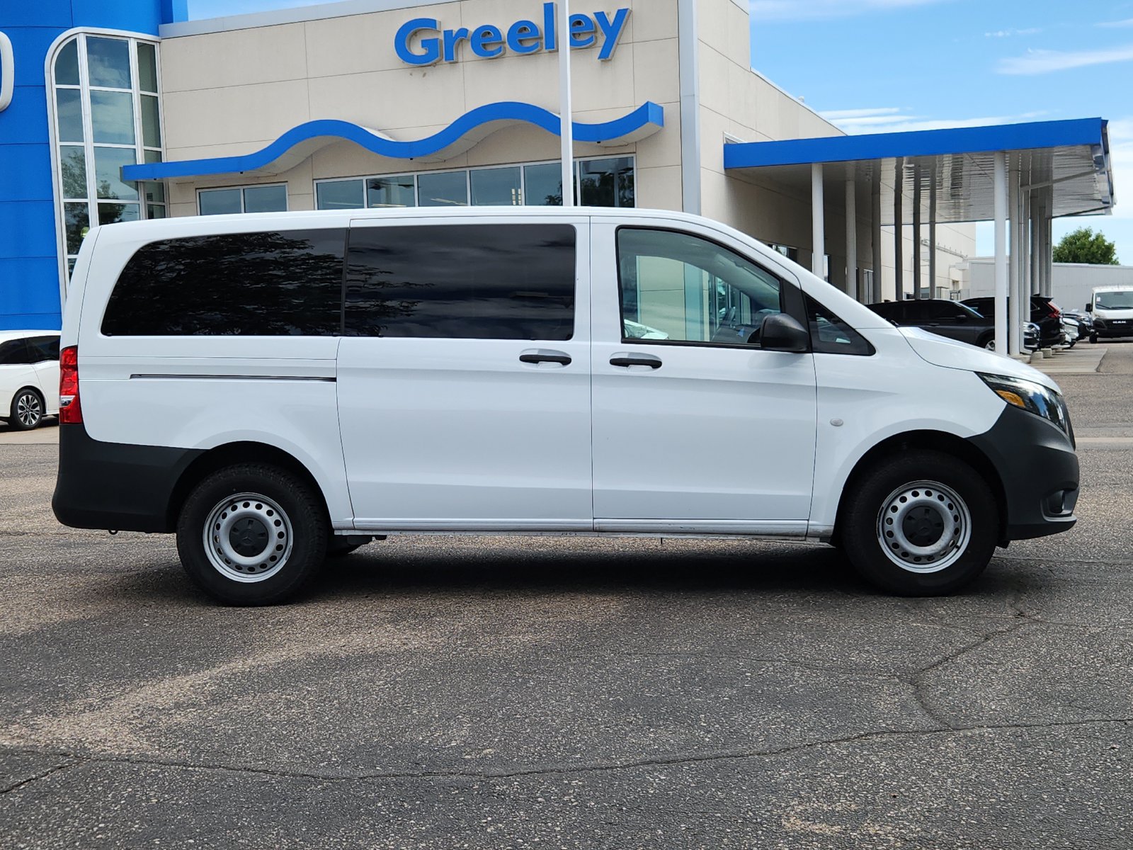 Used 2023 Mercedes-Benz Metris Passenger image 6