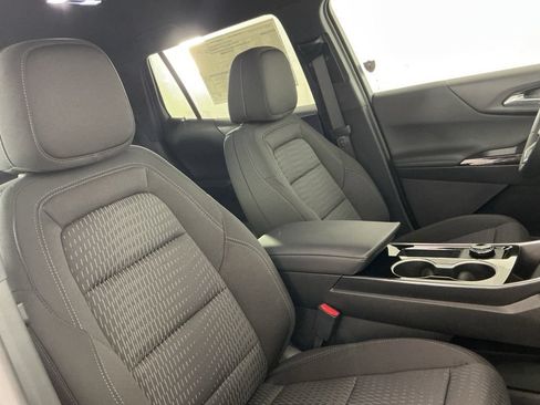 New 2026 Chevrolet Equinox LT w/ Safety and Technology Package AWD/4WD image 10