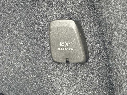 Used 2021 Volvo S90 T6 Inscription image 15