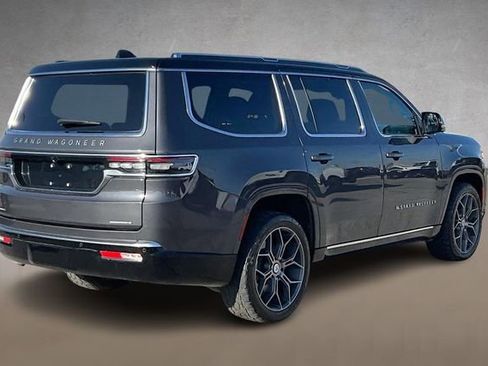 Used 2022 Jeep Grand Wagoneer Series I image 2