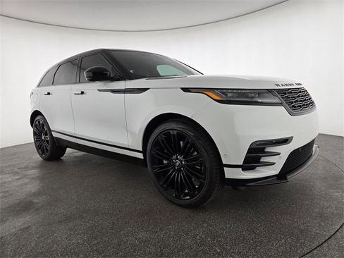 New 2026 Land Rover Range Rover Velar Dynamic SE image 15