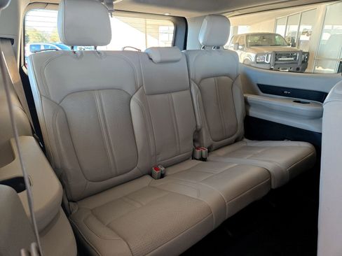 Used 2023 Jeep Wagoneer 2WD w/ Premium Group I image 26