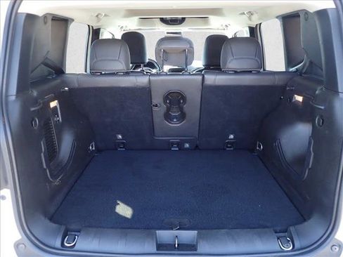 Used 2017 Jeep Renegade Limited image 8