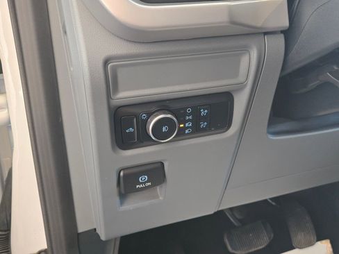 Used 2023 Ford F150 XLT image 10