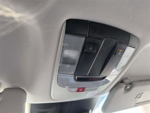 Used 2025 Kia Sorento EX image 26