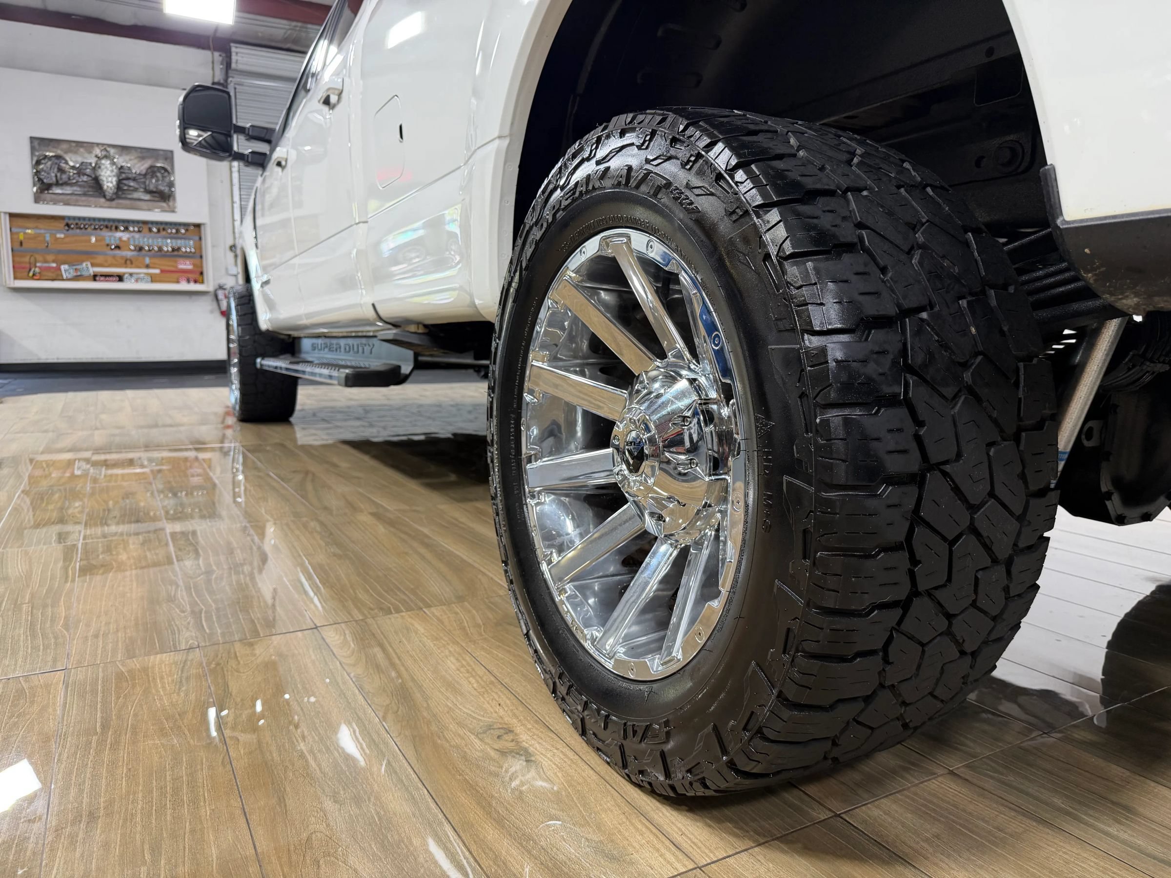 Used 2022 Ford F350 Lariat AWD/4WD image 11