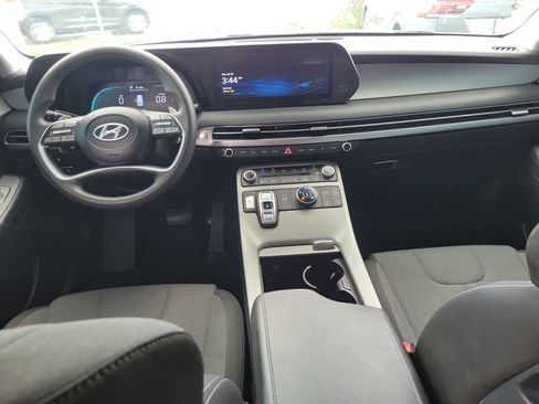 Used 2023 Hyundai Palisade SE AWD/4WD image 15