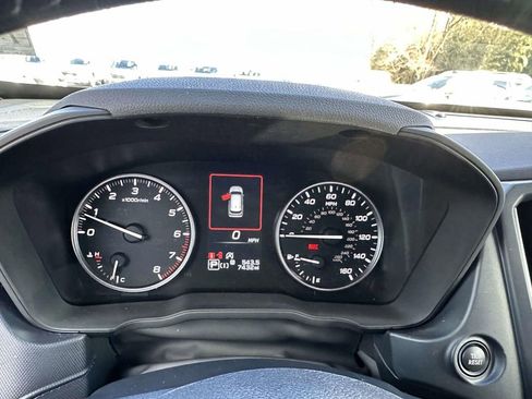 Certified 2025 Subaru Forester Premium image 27