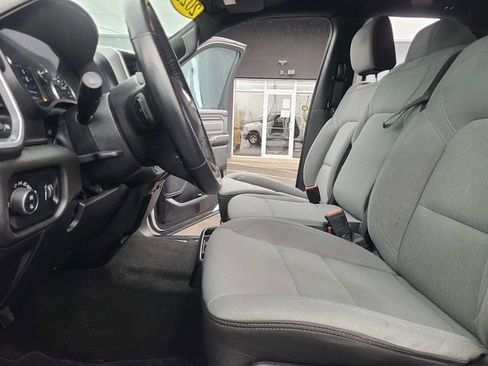 Used 2022 RAM 1500 Big Horn AWD/4WD image 14