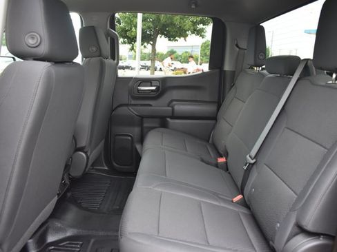 New 2026 Chevrolet Silverado 1500 W/T w/ WT Value Package AWD/4WD image 16