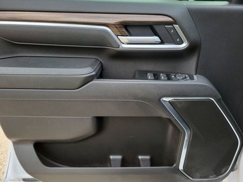 Certified 2025 Chevrolet Silverado 2500 LT image 22