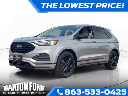 Used 2024 Ford Edge SE w/ Black Appearance Package