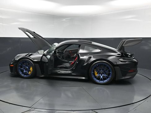 Certified 2024 Porsche 911 GT3 RS RWD image 30