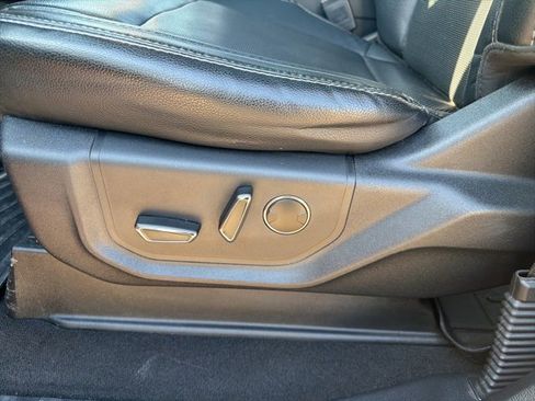 Used 2019 Ford F350 Lariat w/ Lariat Value Package image 16