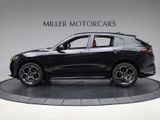 Used 2022 Alfa Romeo Stelvio Veloce image 3