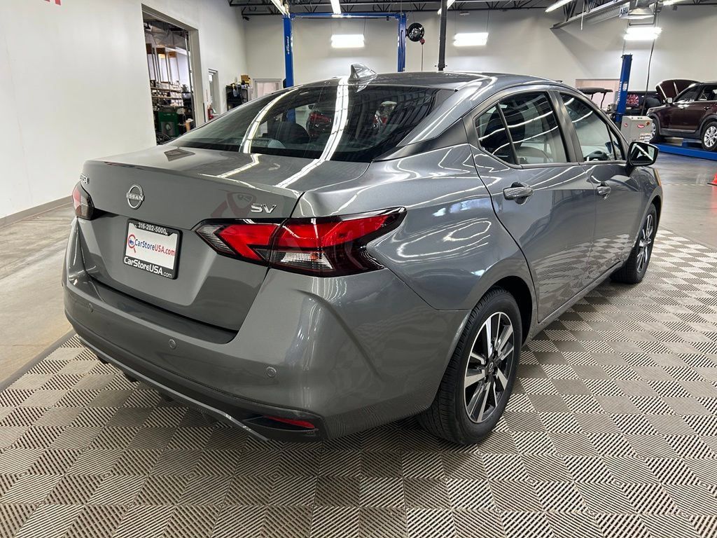 Used 2024 Nissan Versa SV FWD image 11