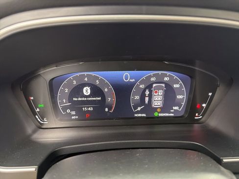 Used 2025 Honda Pilot Elite image 15