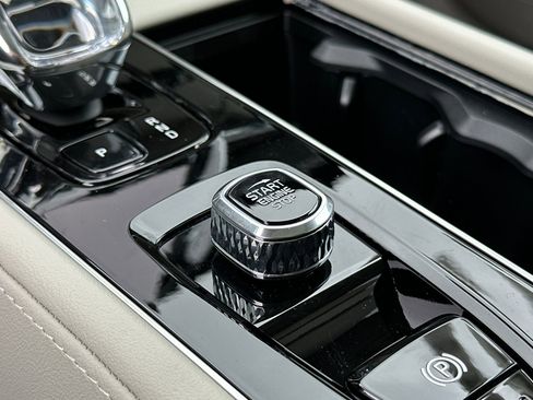 New 2026 Volvo XC90 T8 Ultra AWD/4WD image 22
