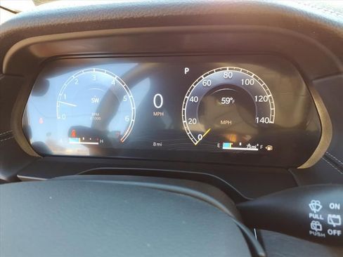 New 2025 Jeep Grand Cherokee Limited w/ Black Appearance Package image 18