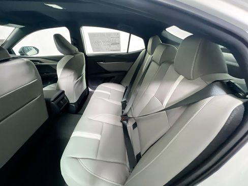 New 2026 Toyota Camry SE image 29