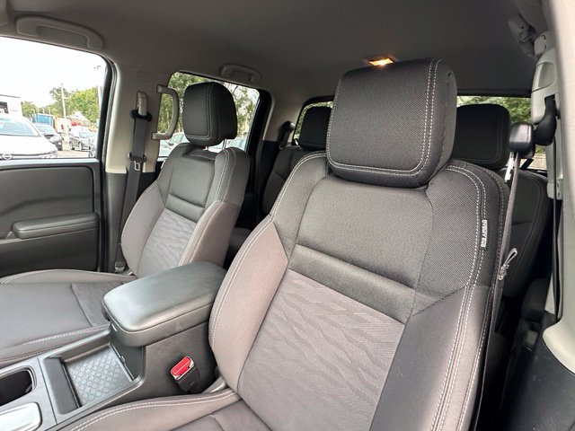 Certified 2022 Nissan Frontier SV AWD/4WD image 19