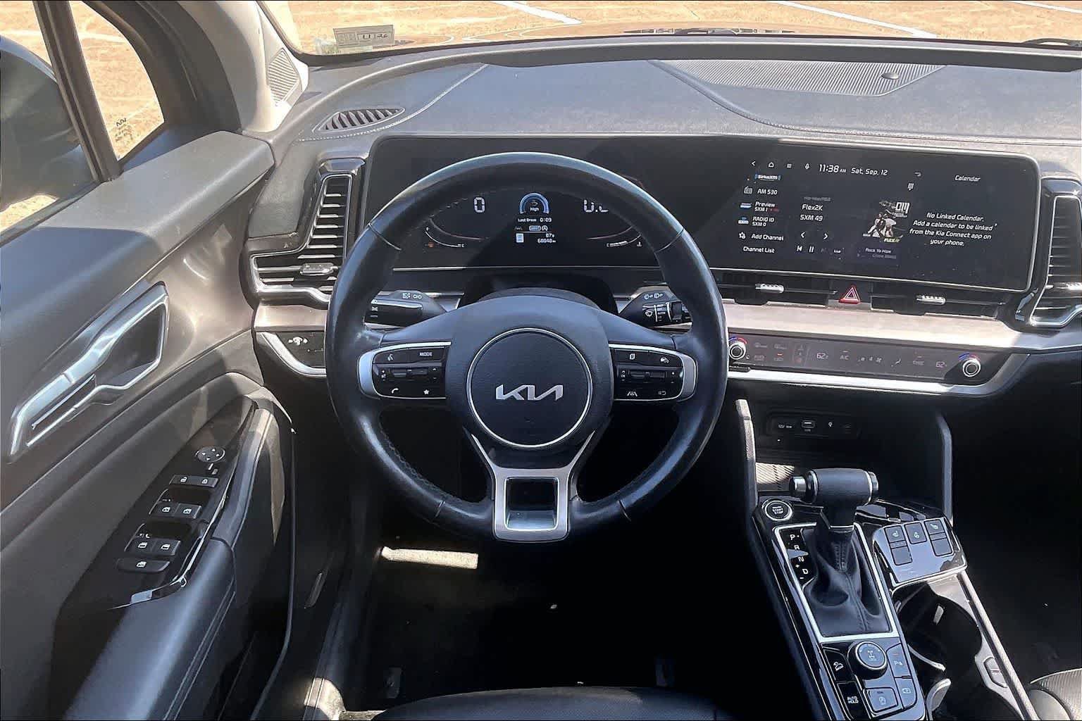 Used 2023 Kia Sportage EX AWD/4WD image 13