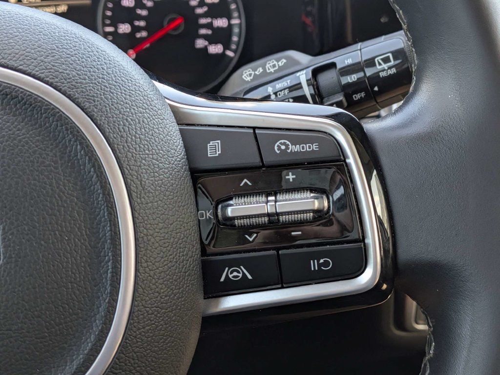 Used 2023 Kia Sorento SX FWD image 24