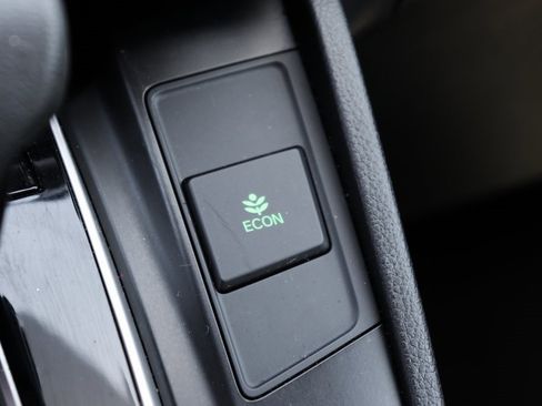 Used 2019 Honda CR-V LX image 26