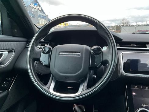 Used 2018 Land Rover Range Rover Velar R-Dynamic SE image 20