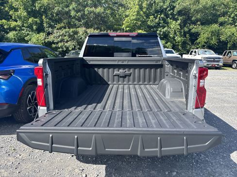 New 2025 Chevrolet Silverado 1500 RST image 22