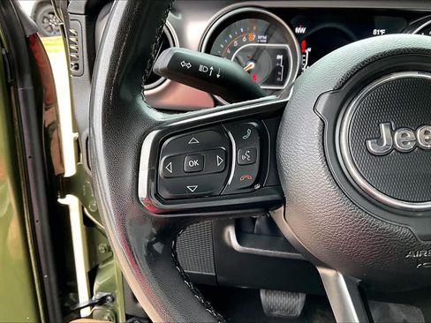 Used 2023 Jeep Gladiator Sport AWD/4WD image 22
