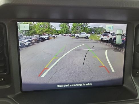 Used 2024 Ford Bronco Black Diamond AWD/4WD image 25