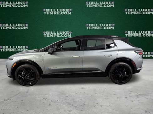 Used 2024 Chevrolet Equinox EV RS image 9