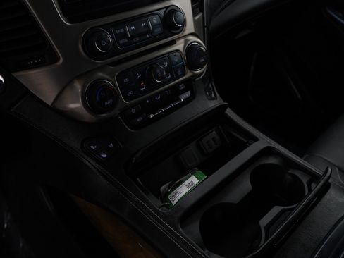 Used 2017 GMC Yukon Denali w/ Open Road Package image 25