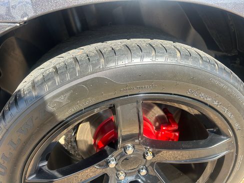 Used 2023 Chrysler 300 Touring image 11