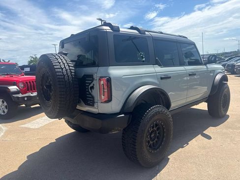 Used 2022 Ford Bronco Wildtrak AWD/4WD image 3