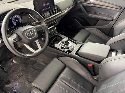 Used 2023 Audi Q5 2.0T Premium Plus w/ Premium Plus Package image 9