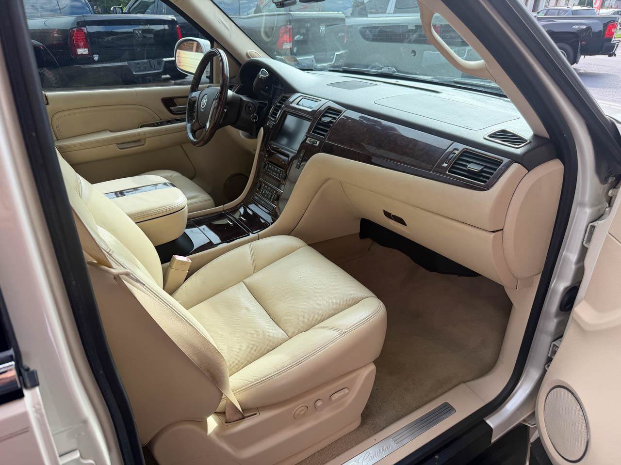 Used 2008 Cadillac Escalade 2WD image 20