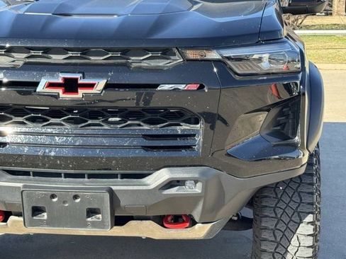 Used 2024 Chevrolet Colorado ZR2 image 10