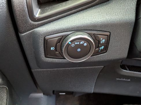 Used 2021 Ford EcoSport SE w/ SE Convenience Package FWD image 37