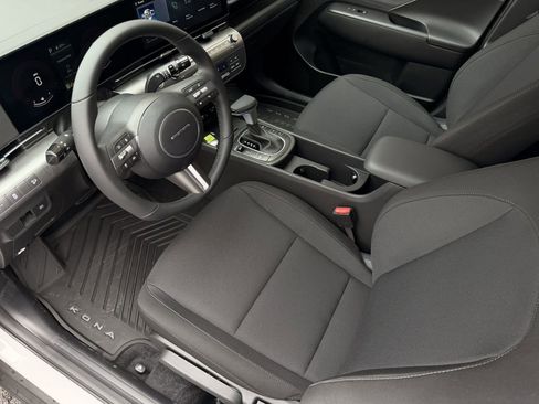 New 2026 Hyundai Kona SE image 14