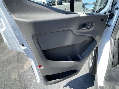 Used 2024 Ford Transit 250 Low Roof image 15